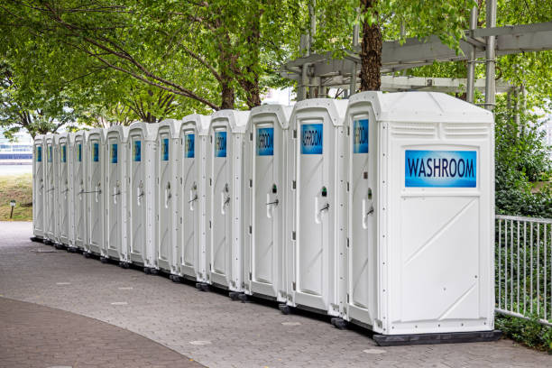 Portable Toilet Options We Offer in Warren, IN