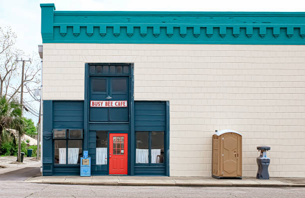 Best Portable restroom trailer rental  in Warren, IN